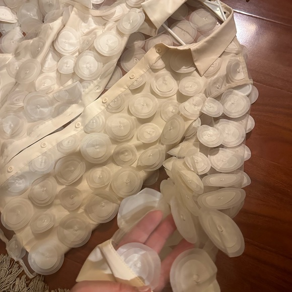 Button up shirt - Picture 4 of 8